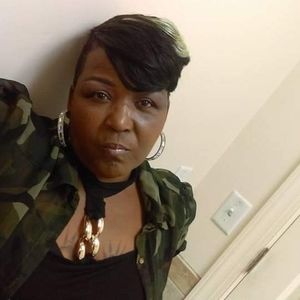 Meet your Posher, Elanor